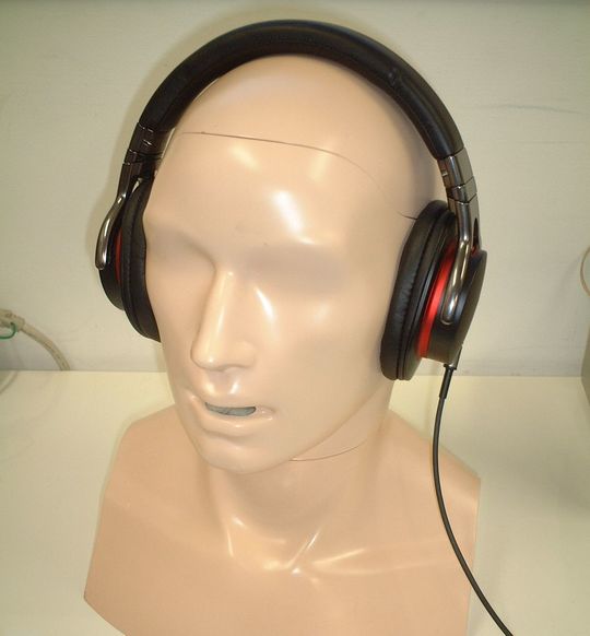 音響用測定機器・ダミーヘッドマイクをお探しならサザン音響 音響用測定機器・ダミーヘッドマイクをお探しならサザン音響